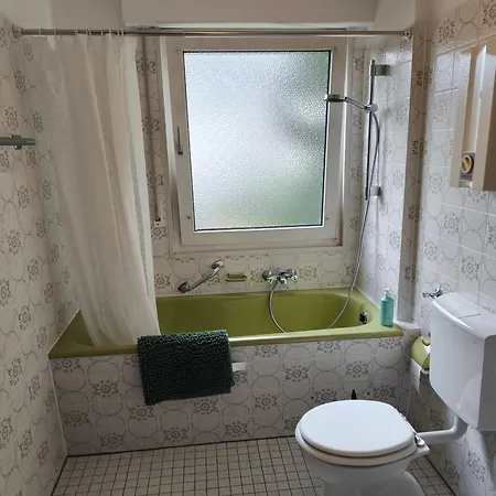 Uni Naehe Mit Garten * Bochum
