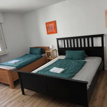 Uni Naehe Mit Garten Pansiyon