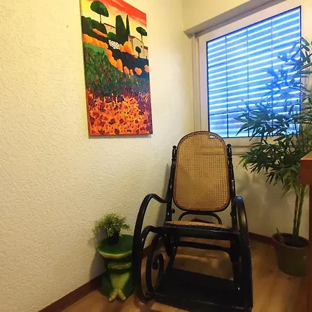 Uni Naehe Mit Garten * ボーフム