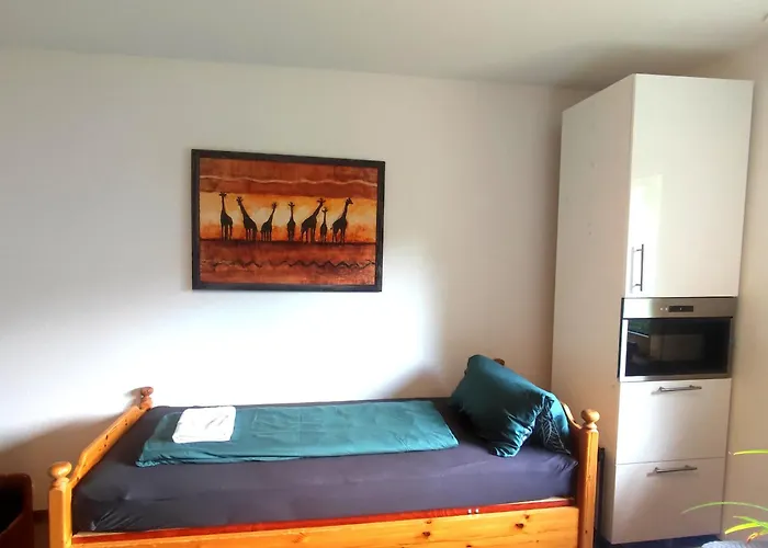 Uni-naehe Homestay szállás *