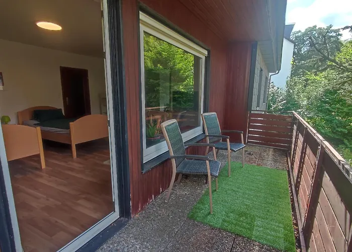 Uni Naehe Unterkunft Mit Garten * Bochum